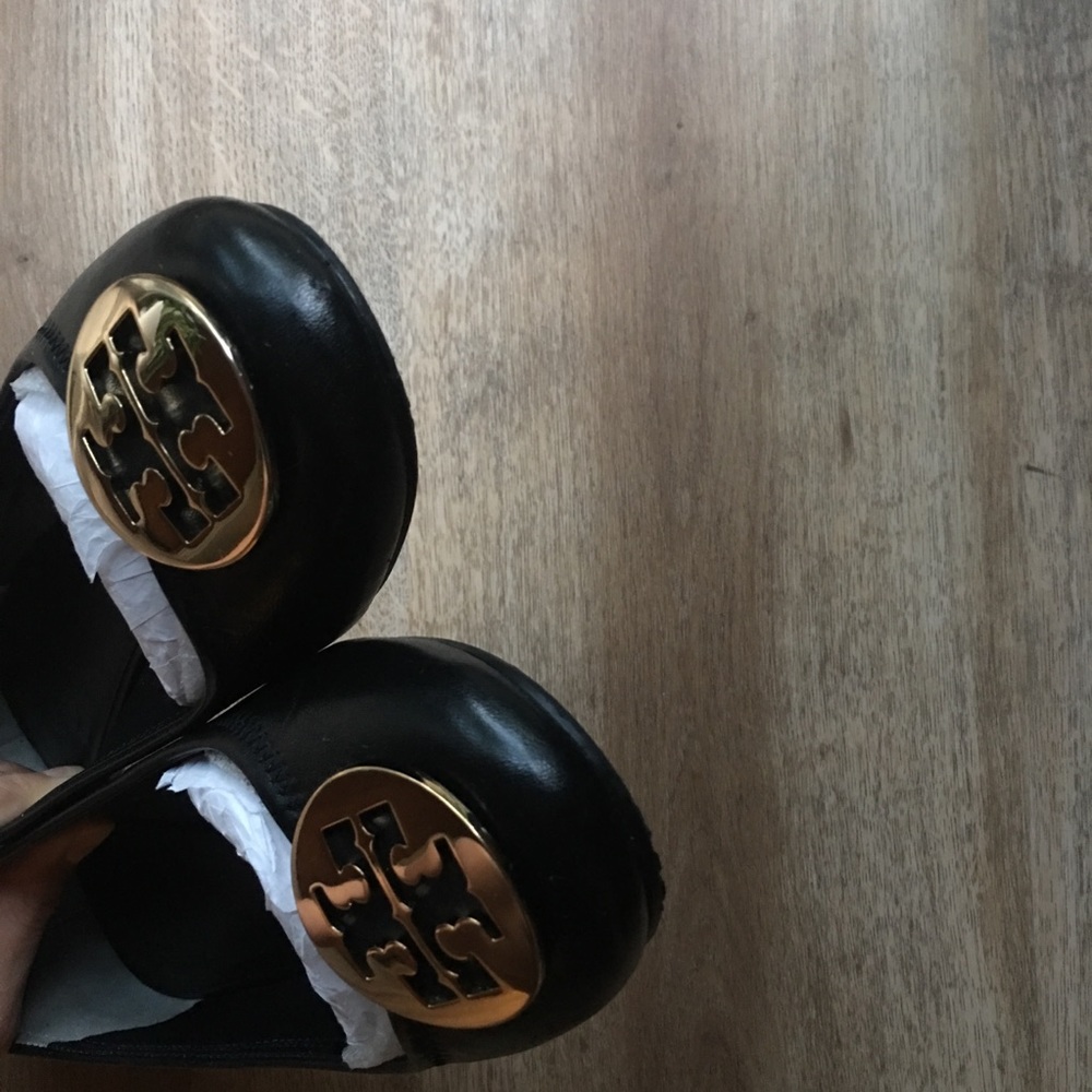 Tory Burch Reva Flats Black Gold Hardware - Picture 6 of 8